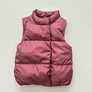 Old Navy Toddler Girl Puffer Vest Size 5T